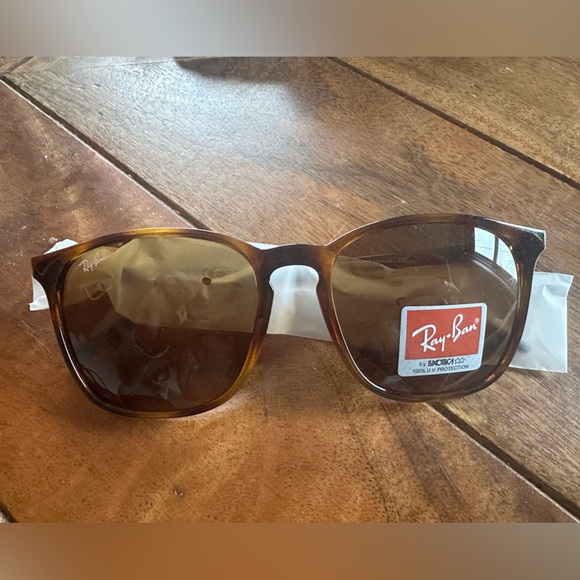 Ray-Ban RB4387 - Picture 3 of 3